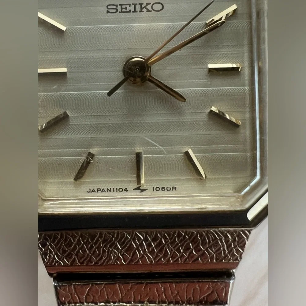 Seiko SGP Gold Plated Vintage Ladies Watch Mechanical Winding Gold Dial